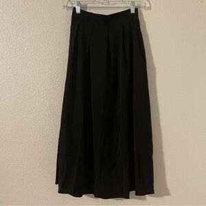 Dazy Black Pleated Maxi Skirt Size Small